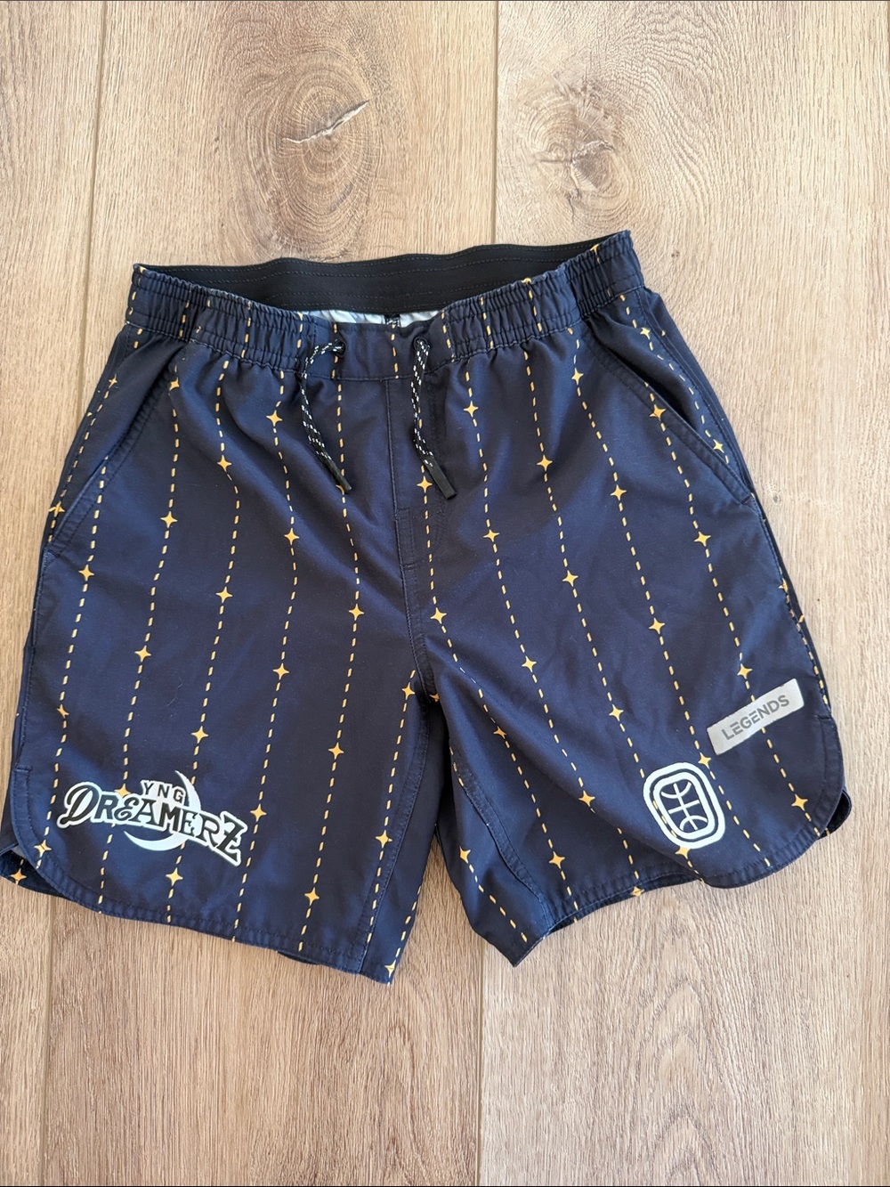 Overtime x Legends Boys athletic shorts size L black yellow